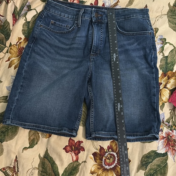 Lee Blue Jean Shorts Classic Summer Style - Picture 7 of 7